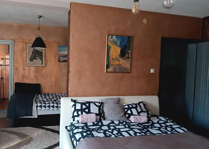 Etno Selo Nasa Avlija B&B Blace